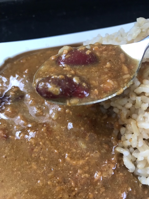 からだ満足STYLE　鶏ひき肉と３種の豆のキーマカレー　中辛スプーン